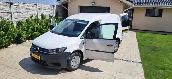 Culoarealb Utilizat 2017 VW Caddy Monovolum | 7.499 EUR (Super Preț) - Imagine 1/4