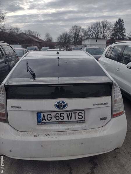 Utilizat 2010 Toyota Prius Hatchback | 4.900 EUR - Imagine 1/3