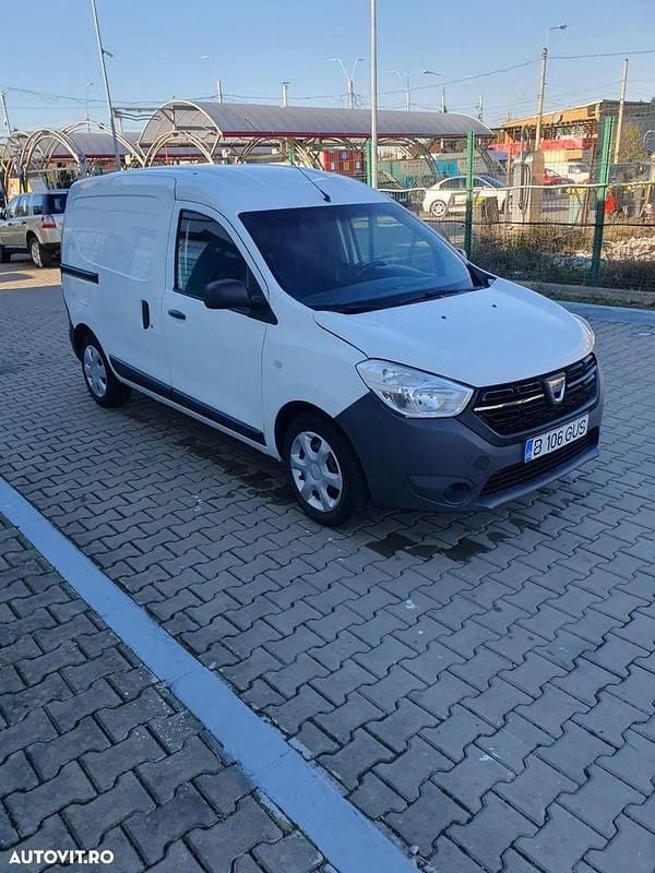 Second-hand Dacia Dokker Lauréate 95 CP (69 kW) 2018 Alb Monovolum
