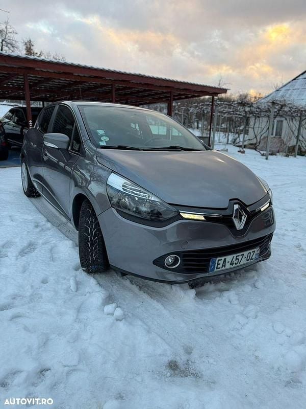 Culoaregri Utilizat 2016 Renault Clio IV Hatchback | 5.000 EUR (Preț bun) - Imagine 1/4