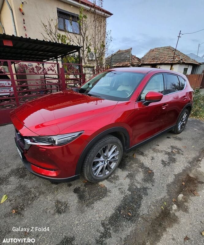 Rosu Utilizat 2020 Mazda CX-5 SUV | 16.000 EUR (Super Preț) - Imagine 1/4
