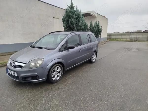 Utilizat 2006 Opel Zafira Monovolum | 799 EUR (Super Preț) - Imagine 1/4