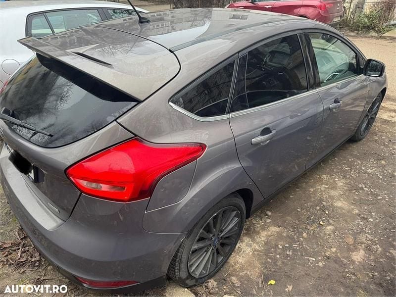 Second-hand Ford Focus 150 CP (110 kW) 2016 Culoaregri Hatchback