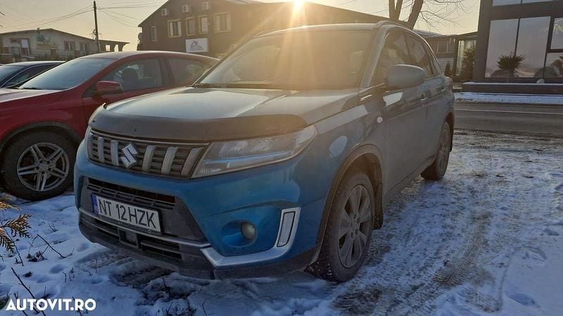 Second-hand Suzuki Vitara 129 CP (94 kW) 2021 Culoarealbastru SUV