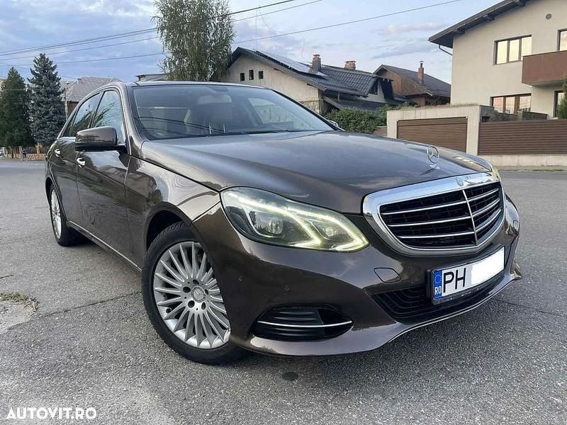 Culoaremaro Utilizat 2013 Mercedes E350 Berlinǎ | 13.450 EUR (Preț OK) - Imagine 1/4
