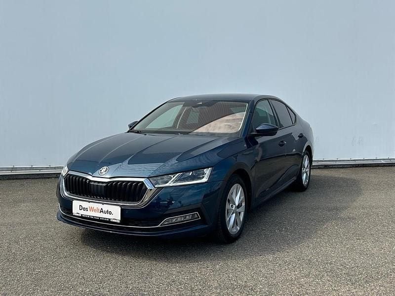Albastru mediu normal Utilizat 2020 Skoda Octavia Style Berlinǎ | 23.990 EUR (Scump) - Imagine 1/4