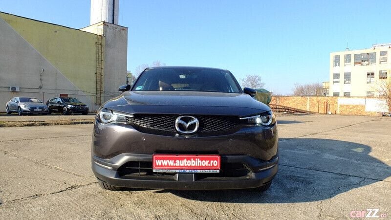 Gri Utilizat 2020 Mazda MX30 Exclusive-Line SUV | 14.390 EUR - Imagine 1/4