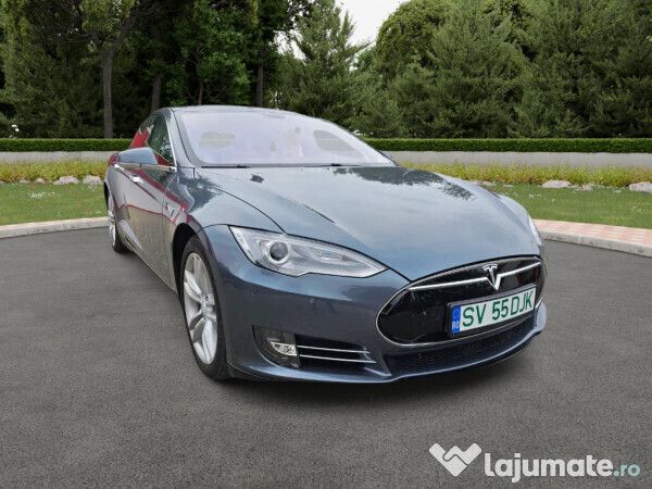 Gri Utilizat 2013 Tesla Model S Performance Berlinǎ | 20.800 EUR - Imagine 1/4