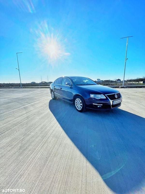 Second-hand VW Passat Comfortline 150 CP (110 kW) 2007 Culoarealbastru Berlinǎ