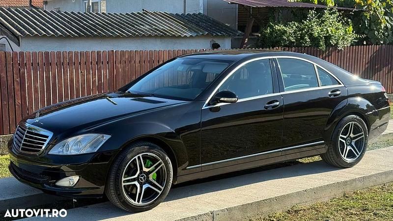 Culoarenegru Utilizat 2006 Mercedes S320 Berlinǎ | 4.500 EUR - Imagine 1/4