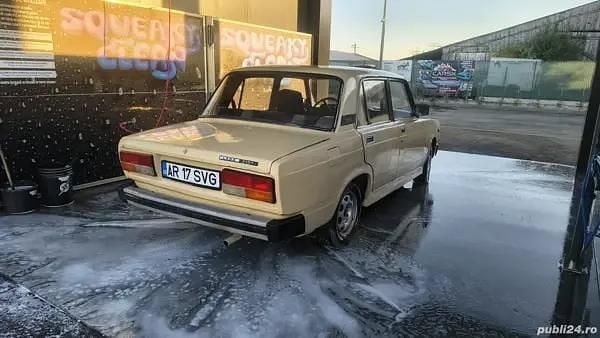 Second-hand Lada 2107 70 CP (51 kW) 1985 Berlinǎ