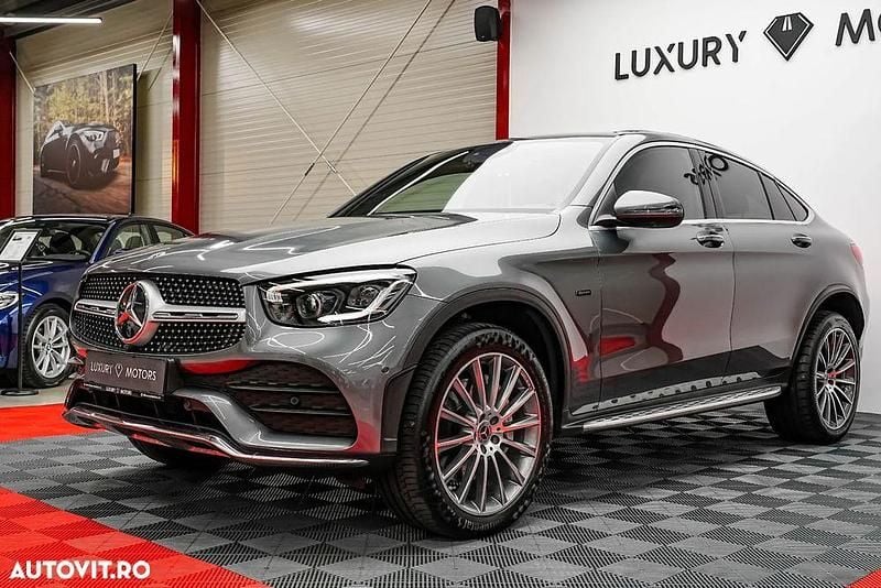 Culoaregri Utilizat 2020 Mercedes GLC300 AMG line Coupe | 44.165 EUR - Imagine 1/4