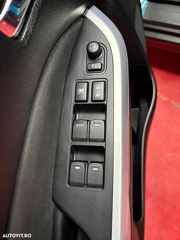 Second-hand Suzuki Vitara 120 CP (88 kW) 2016 Culoarealbastru SUV
