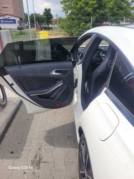 Utilizat 2017 Mercedes CLA220 Berlinǎ | 13.300 EUR - Imagine 1/4