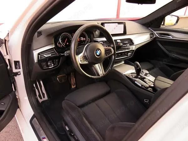 Second-hand BMW 530 Comfort Edition 265 CP (194 kW) 2017 Culoarealb Berlinǎ