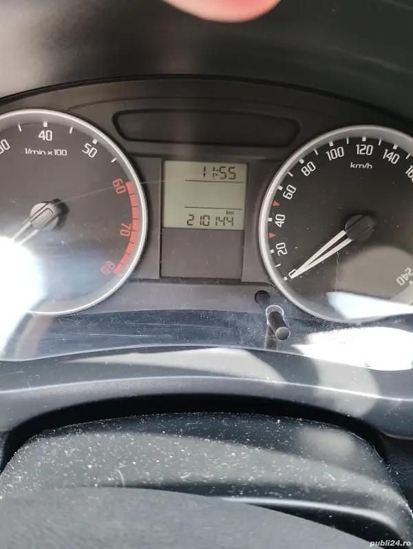 Utilizat 2008 Skoda Fabia Break | 3.050 EUR - Imagine 1/4