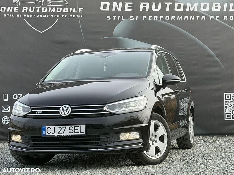 Culoarenegru Utilizat 2016 VW Touran Highline Monovolum | 11.500 EUR (Preț OK) - Imagine 1/4