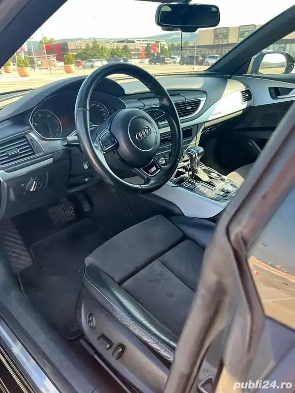 Second-hand Audi A7 245 CP (180 kW) 2012 Negru Hatchback