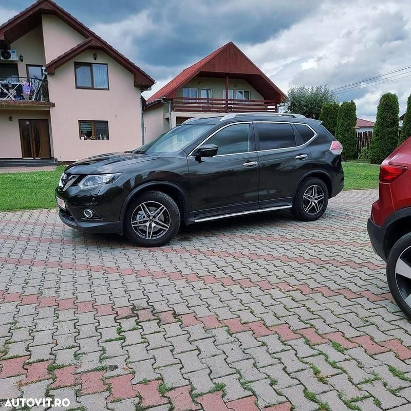 Alte culori Utilizat 2016 Nissan X-Trail 360º SUV | 11.500 EUR (Preț bun) - Imagine 1/4