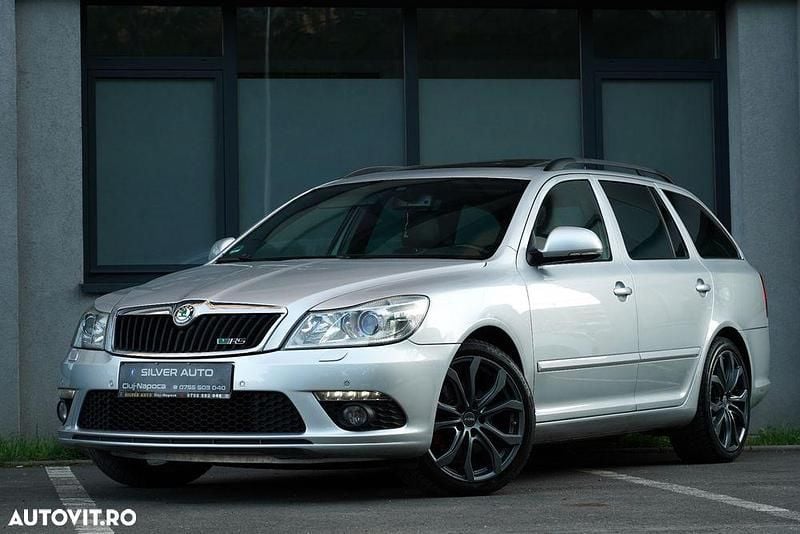 Argint Utilizat 2013 Skoda Octavia RS Break | 7.350 EUR - Imagine 1/4