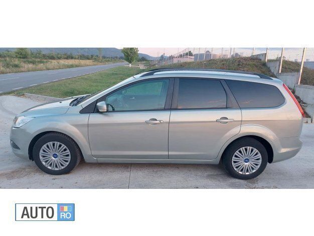 Auriu Utilizat 2008 Ford Focus Break | 2.490 EUR (Preț OK) - Imagine 1/4