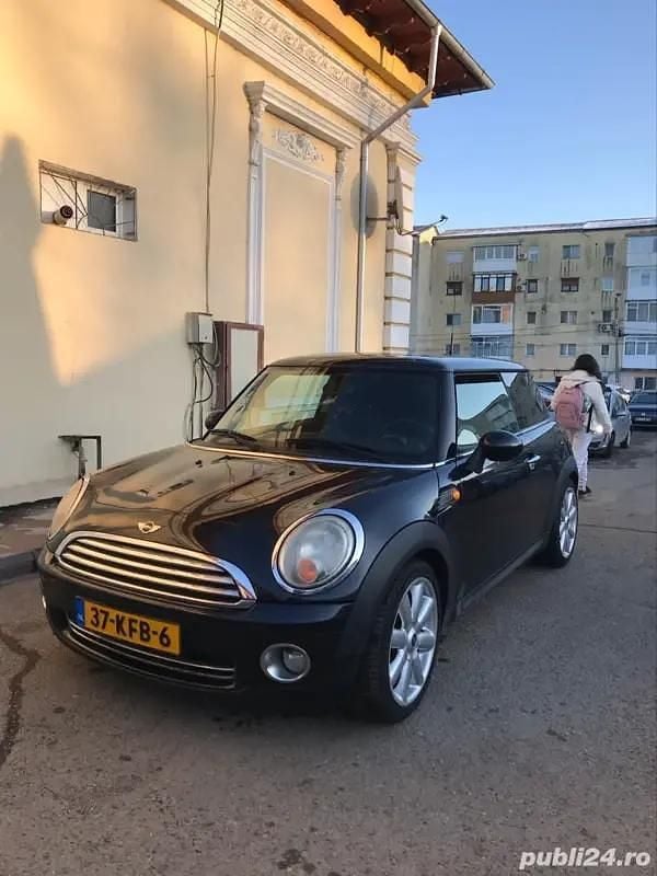 Utilizat 2008 Mini Cooper Coupé Coupe | 3.200 EUR (Preț OK) - Imagine 1/4