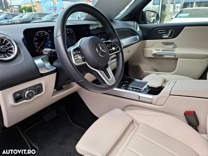 Second-hand Mercedes GLB220 190 CP (139 kW) 2021 Culoarealbastru SUV