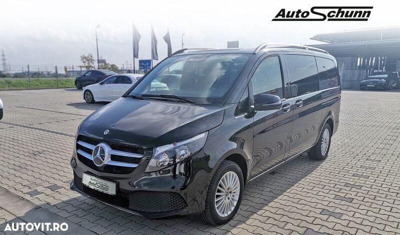Negru Utilizat 2021 Mercedes V220 Avantgarde Monovolum | 56.858 EUR - Imagine 1/4