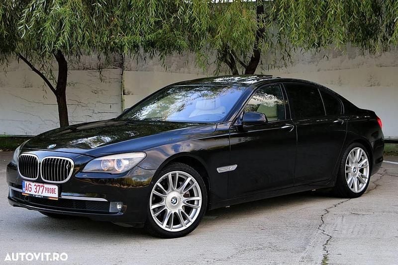 Culoarenegru Utilizat 2009 BMW 750L Comfort Edition Berlinǎ | 11.990 EUR - Imagine 1/4