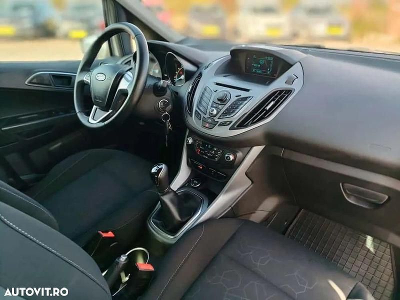 Second-hand Ford B-MAX Trend 100 CP (73 kW) 2014 Culoareargint Monovolum