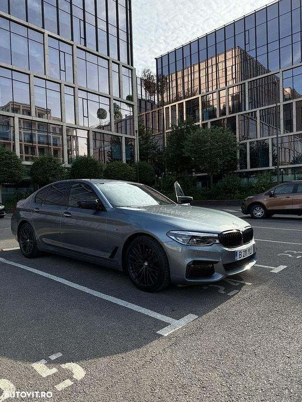 Culoaregri Utilizat 2017 BMW 530 Comfort Edition Berlinǎ | 24.200 EUR (Preț OK) - Imagine 1/4