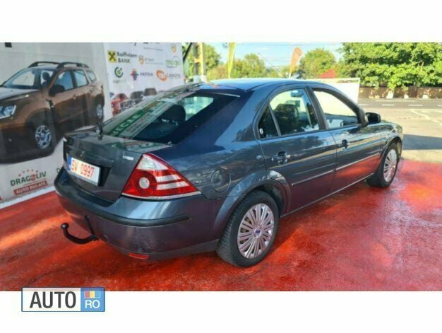 Second-hand Ford Mondeo 116 CP (85 kW) 2005 Gri Berlinǎ