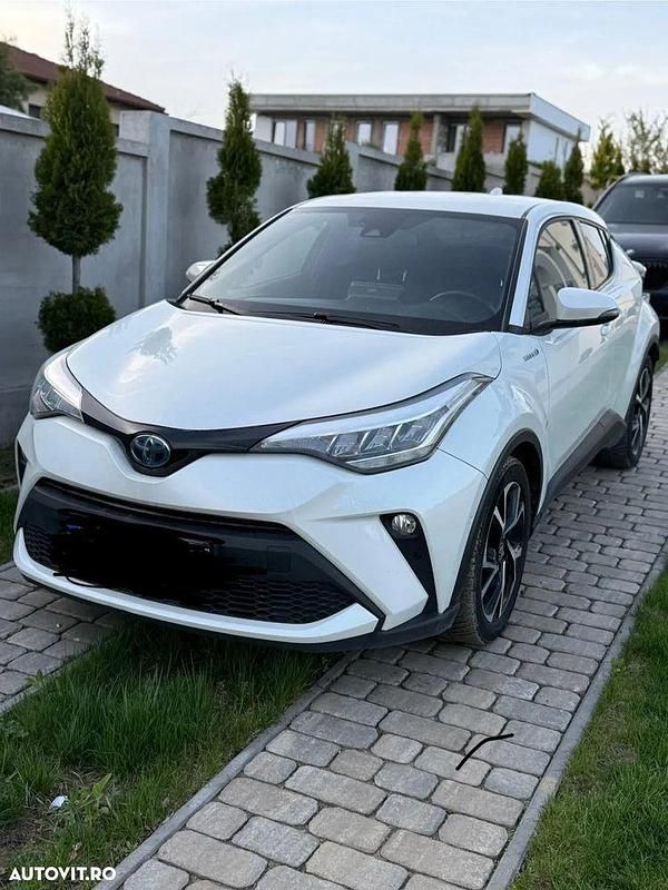 Culoarealb Utilizat 2021 Toyota C-HR SUV | 18.800 EUR - Imagine 1/4