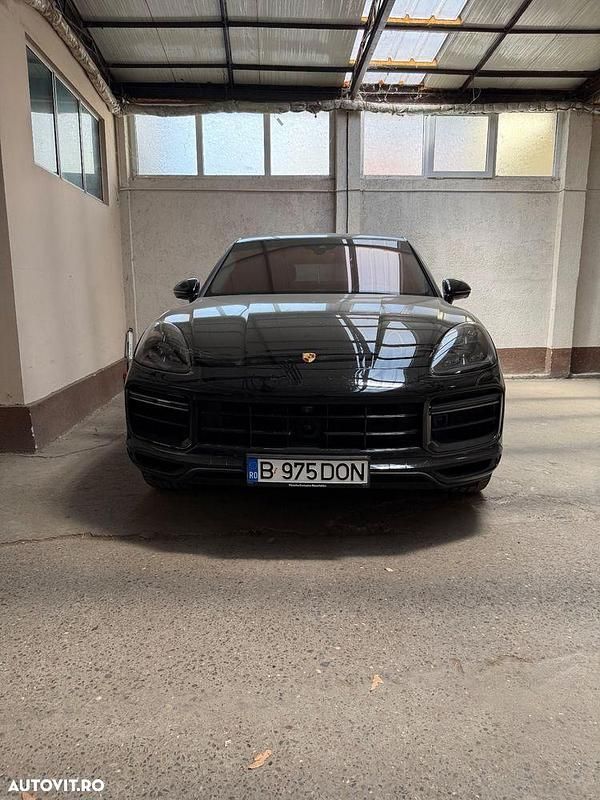 Negru Utilizat 2019 Porsche Cayenne Turbo SUV | 85.250 EUR - Imagine 1/4
