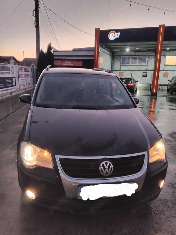 Utilizat 2008 VW Touran Monovolum | 3.300 EUR (Preț OK) - Imagine 1/4