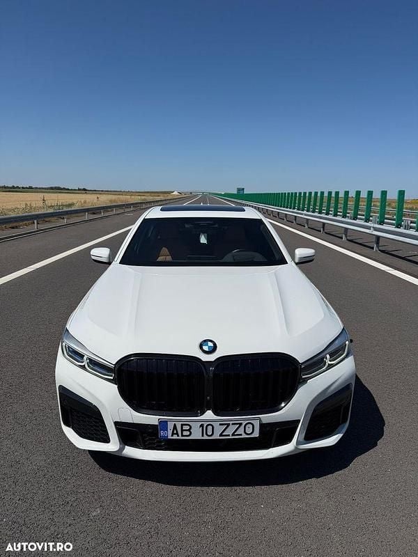 Alb Utilizat 2021 BMW 730 Berlinǎ | 54.000 EUR (Super Preț) - Imagine 1/4