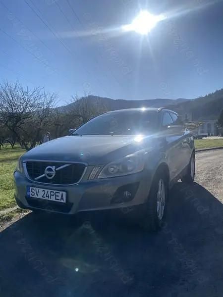 Albastru Utilizat 2010 Volvo XC60 SUV | 9.400 EUR (Puțin scump) - Imagine 1/4