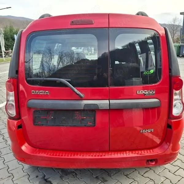 Second-hand Dacia Logan MCV 90 CP (66 kW) 2009 Rosu Break