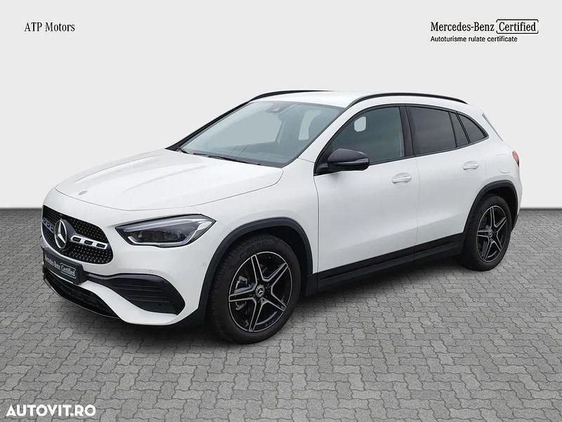 Alb Utilizat 2023 Mercedes GLA200 SUV | 41.689 EUR (Scump) - Imagine 1/4