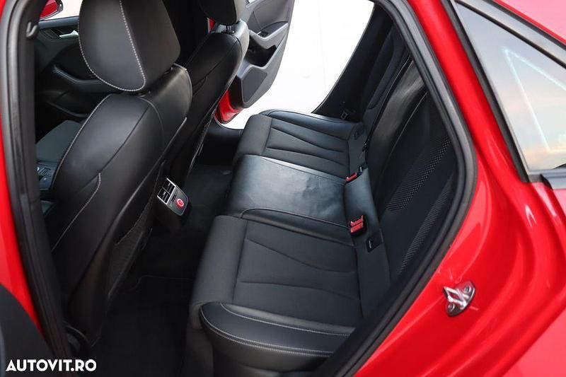 Second-hand Audi A3 Ambition 150 CP (110 kW) 2015 Culoarerosu Berlinǎ