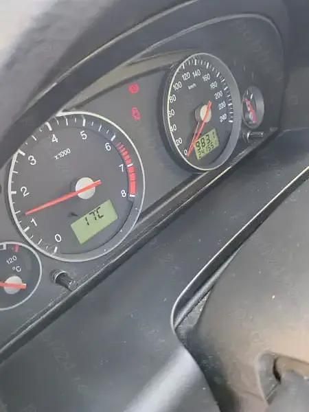 Utilizat 2006 Ford Mondeo Hatchback | 1.300 EUR - Imagine 1/4