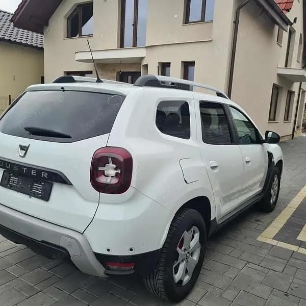 Second-hand Dacia Duster 110 CP (80 kW) 2019 Alb SUV
