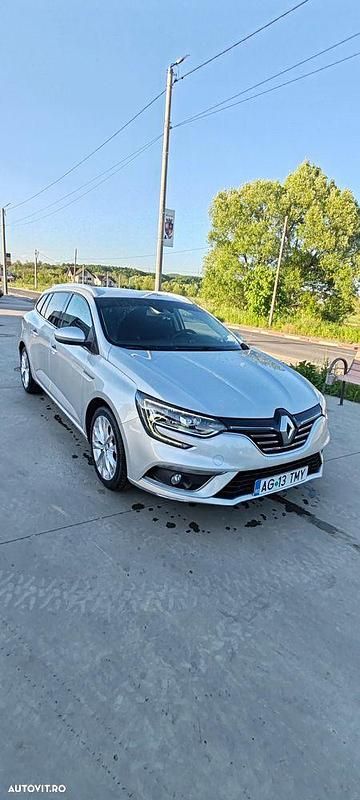 Culoaregri Utilizat 2016 Renault Mégane GrandTour Expression Break | 9.500 EUR (Scump) - Imagine 1/4