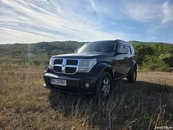 Negru Utilizat 2008 Dodge Nitro SUV | 3.950 EUR - Imagine 1/4
