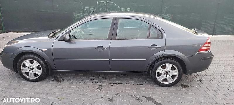 Culoaregri Utilizat 2003 Ford Mondeo Berlinǎ | 1.550 EUR (Preț OK) - Imagine 1/4