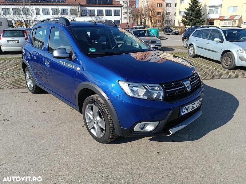 Second-hand Dacia Sandero Essentiel 101 CP (74 kW) 2020 Culoarealbastru