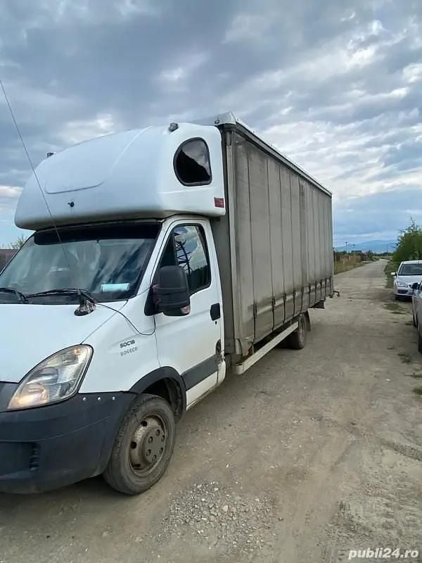 Utilizat 2010 Iveco Daily | 8.000 EUR - Imagine 1/4