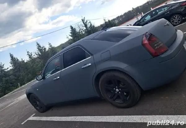 Second-hand Chrysler 300C 218 CP (160 kW) 2008 Berlinǎ