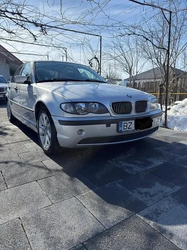 Second-hand BMW 318 143 CP (105 kW) 2003 Berlinǎ