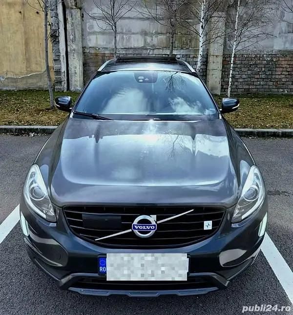 Utilizat 2017 Volvo XC60 SUV | 17.499 EUR (Puțin scump) - Imagine 1/4